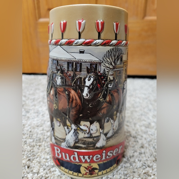 Vintage collectors Miller and Budweiser Cups - Picture 6 of 12